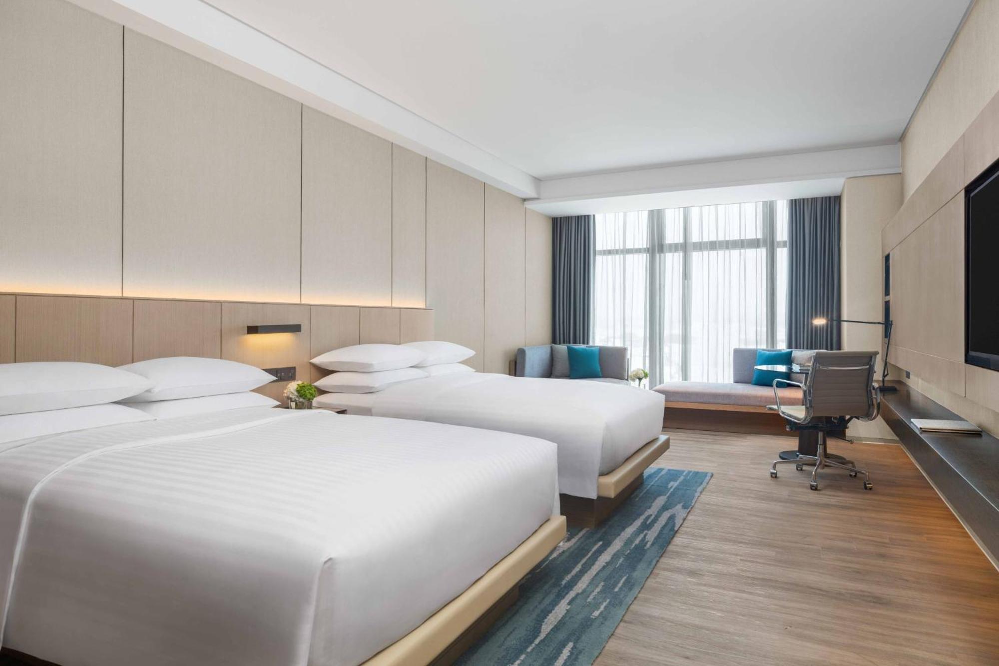 Courtyard By Marriott Shenzhen Bao'An Hotel Екстериор снимка