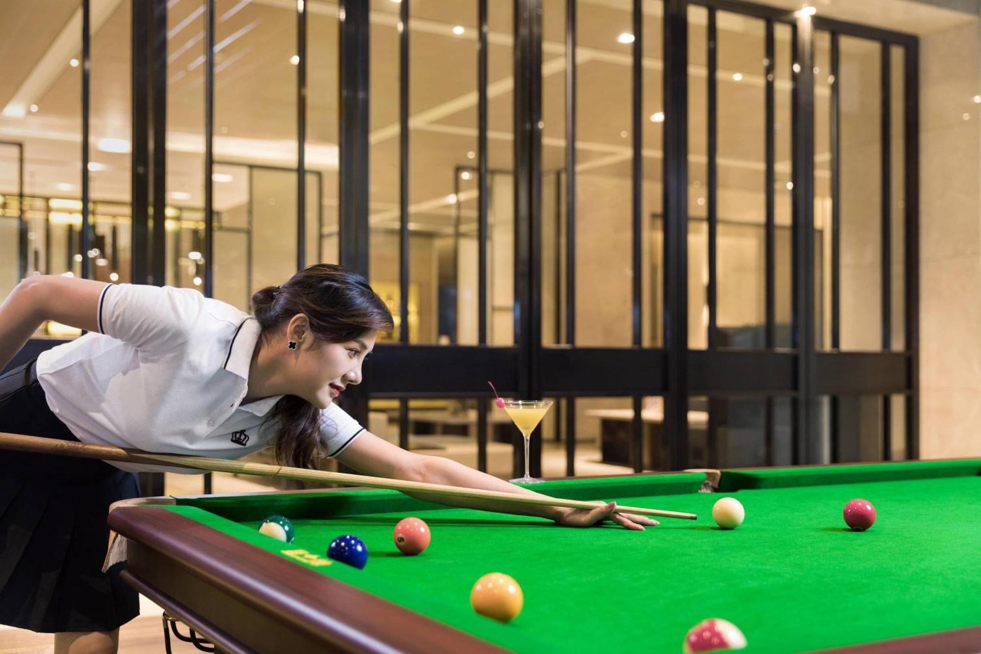 Courtyard By Marriott Shenzhen Bao'An Hotel Екстериор снимка